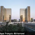 Spacious And Bright T2 Near The Seine & Metro 14 *