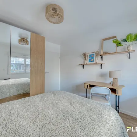 Spacious And Bright T2 Near The Seine & Metro 14 Apartmán